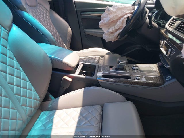 2018 AUDI SQ5 WA1C4AFY0J2021161 Photo 4