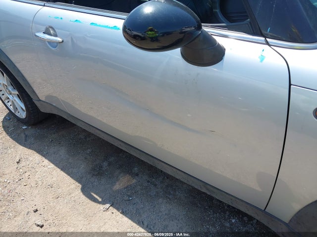 2003 MINI COOPER WMWRC33403TC38853 Photo 5