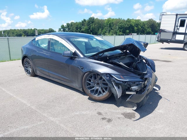 2025 TESLA MODEL 3 5YJ3E1EA7SF000605 Photo 0