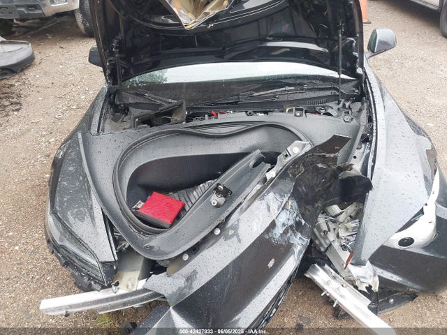 2025 TESLA MODEL 3 5YJ3E1EA7SF000605 Photo 9