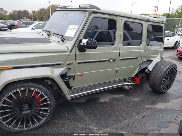 W1NYC7HJ8MX387547 Mercedes-Benz m177