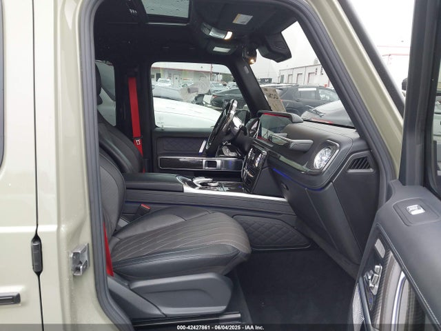 W1NYC7HJ8MX387547 Mercedes-Benz m177