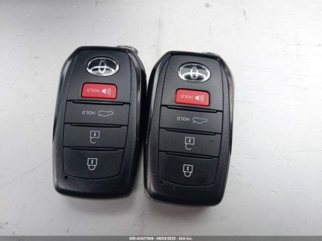 4T1DAACK8SU030470 Toyota CAMRY XLE