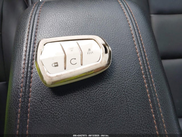 2019 CADILLAC XT4 1GYFZFR45KF202738 Photo 10