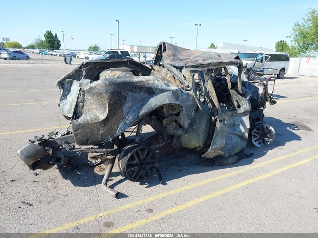 1N6AD0CW9KN722630 Nissan 2019