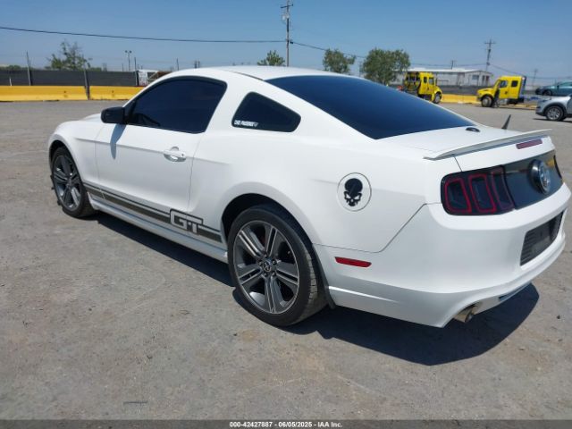 2013 FORD MUSTANG 1ZVBP8AM4D5271864 Photo 2