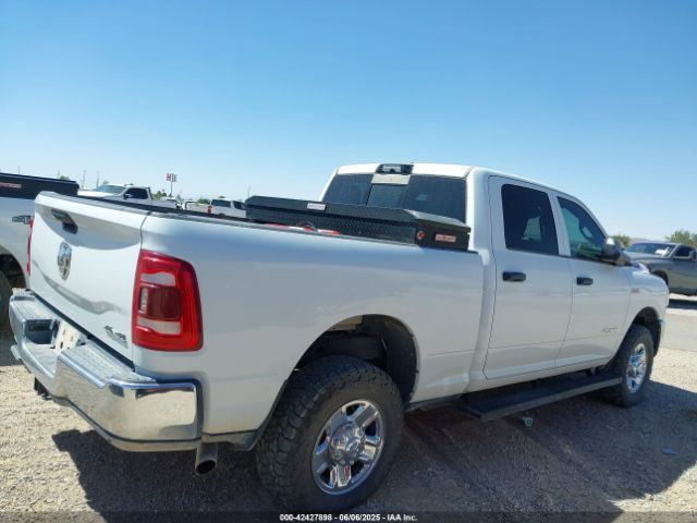 3C6UR5CJ6NG321995 RAM 2500 Tradesman  4x4 6'4 Box