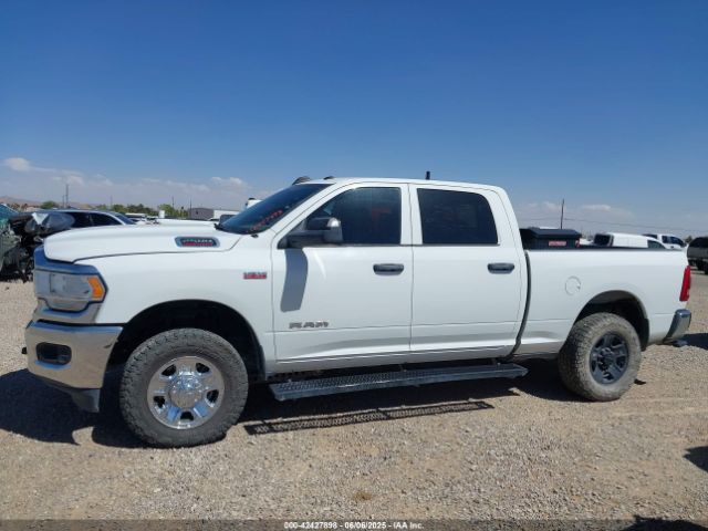 3C6UR5CJ6NG321995 RAM 2500 Tradesman  4x4 6'4 Box