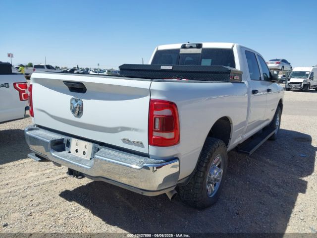 3C6UR5CJ6NG321995 RAM 2500 Tradesman  4x4 6'4 Box