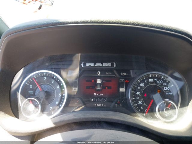 3C6UR5CJ6NG321995 RAM 2500 Tradesman  4x4 6'4 Box
