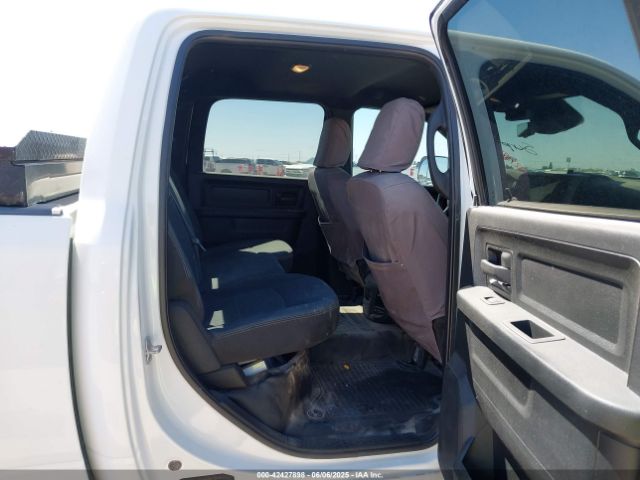 3C6UR5CJ6NG321995 RAM 2500 Tradesman  4x4 6'4 Box