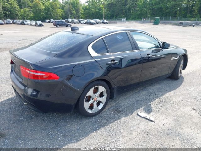 2017 JAGUAR XE SAJAR4BG7HA966350 Photo 3