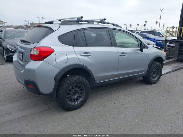 Subaru naturally aspirated 2016 JF2GPANC3G8292310 Image 4