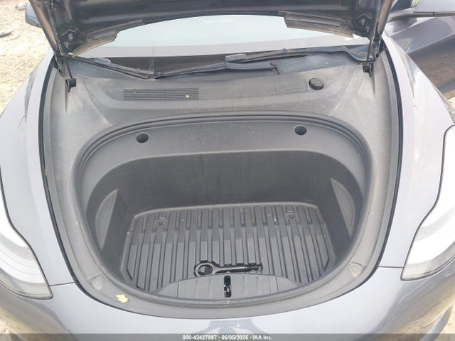 2022 TESLA MODEL 3 5YJ3E1EB9NF172518 Photo 9