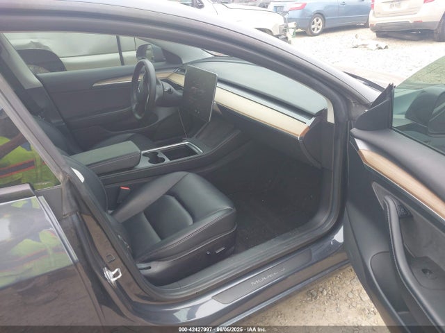 2022 TESLA MODEL 3 5YJ3E1EB9NF172518 Photo 4