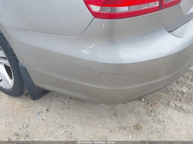1VWBN7A3XEC055375 Volkswagen Passat 2.0l Tdi Se