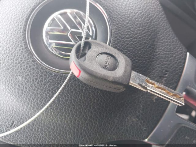 3VWD07AJ0EM239714 Volkswagen 2014