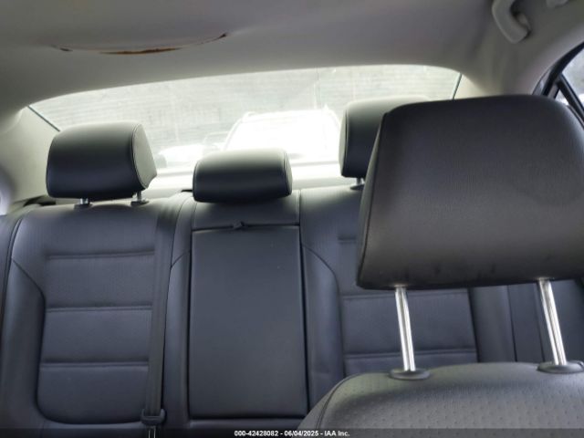 3VWD07AJ0EM239714 Volkswagen 2014
