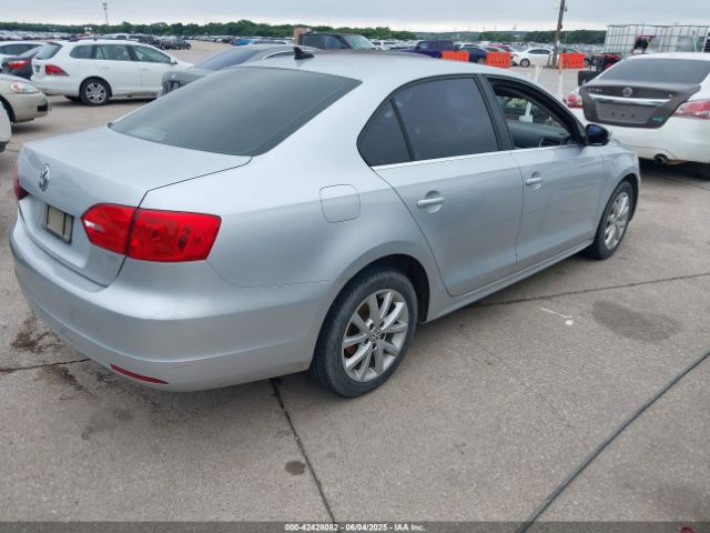 3VWD07AJ0EM239714 Volkswagen 2014