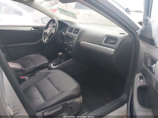 3VWD07AJ0EM239714 Volkswagen 2014