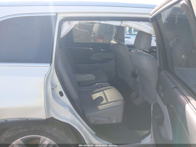 5TDYKRFH7GS175688 Toyota 2gr-fe