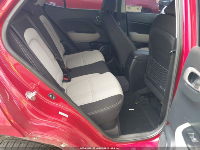 KMHRC8A38MU070653 Hyundai Venue Sel