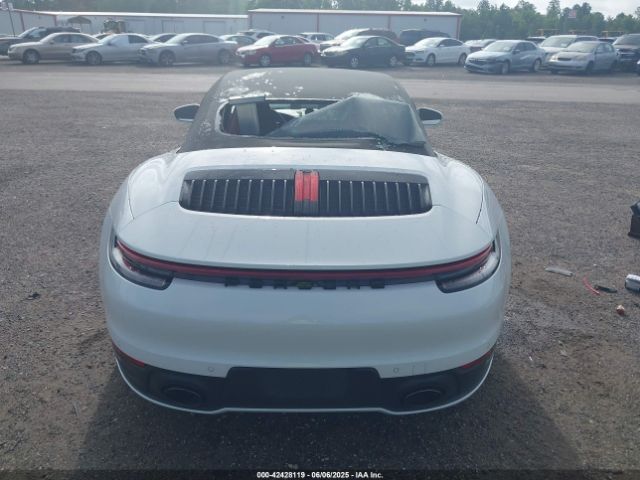 WP0CB2A90LS263324 Porsche 911