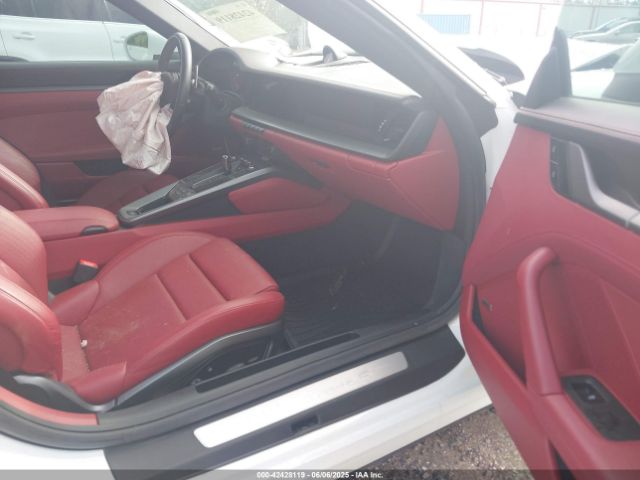 WP0CB2A90LS263324 Porsche 911