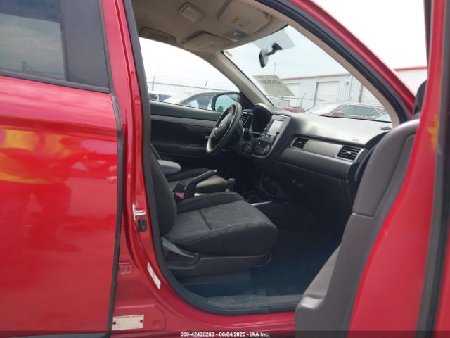 2018 MITSUBISHI OUTLANDER JA4AZ3A38JZ057459 Photo 4