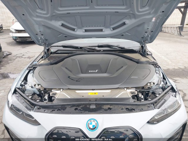 WBY73AW0XPFR19237 BMW I4