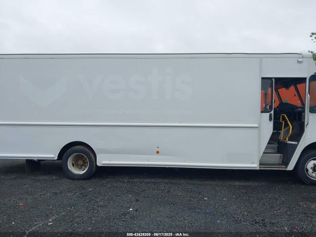 2014 Freightliner Chassis M Line Walk-in Van მანქანა იყიდება აუქციონზე, vin: 4UZAC3DV9ECFW4429, აუქციონის ნომერი: 42428308