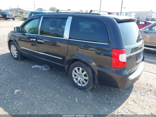 Chrysler 2014 2014 2C4RC1BG6ER453843 Image 3