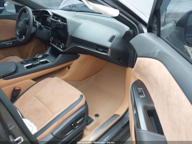 2023 LEXUS RZ 450E JTJAAAAB3PA013463 Photo 4