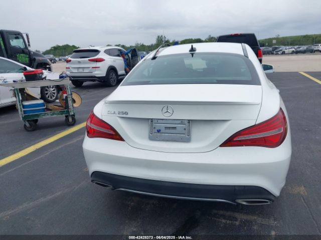 WDDSJ4EBXJN676439 Mercedes-Benz CLA 250