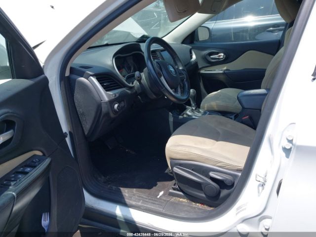 1C4PJLCB4FW782562 Jeep 2015
