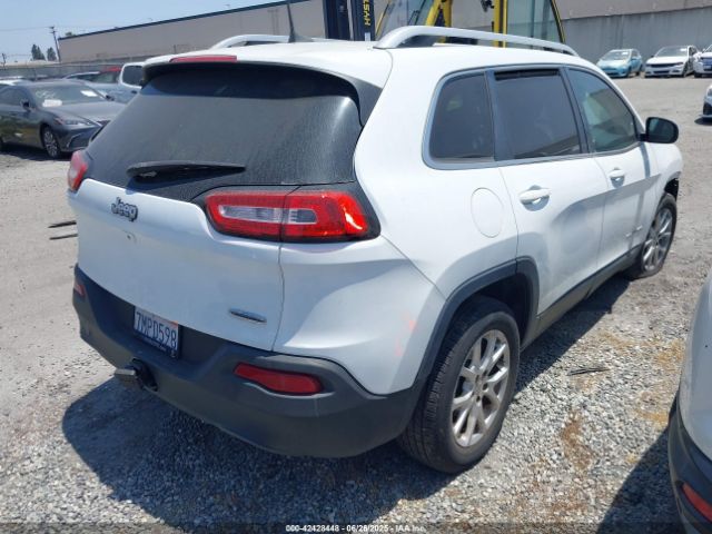 1C4PJLCB4FW782562 Jeep 2015