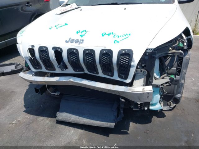 1C4PJLCB4FW782562 Jeep 2015