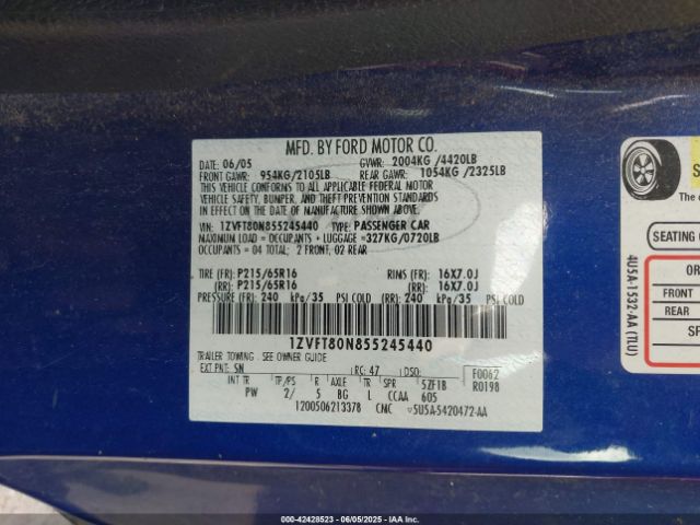 2005 FORD MUSTANG 1ZVFT80N855245440 Photo 8