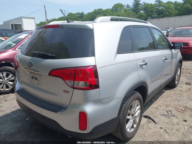 5XYKTCA69EG479511 KIA SORENTO LX