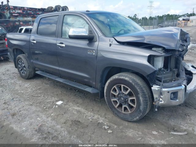 2017 TOYOTA TUNDRA 5TFGW5F11HX224617
