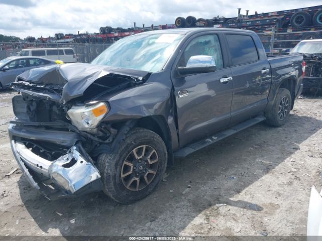 2017 TOYOTA TUNDRA 5TFGW5F11HX224617 Photo 1