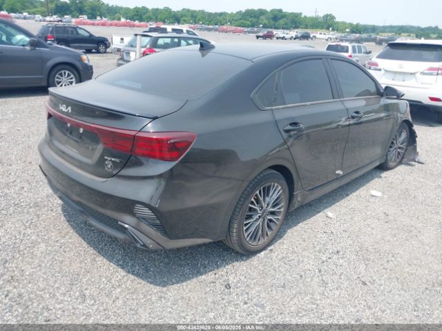 2022 KIA FORTE 3KPF54AD8NE500619 Photo 3