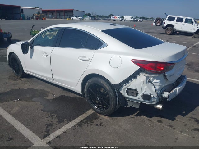 Mazda py 2016 JM1GJ1V57G1440484 Image 3