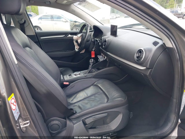 2015 AUDI A3 WAUACGFF3F1011431 Photo 4