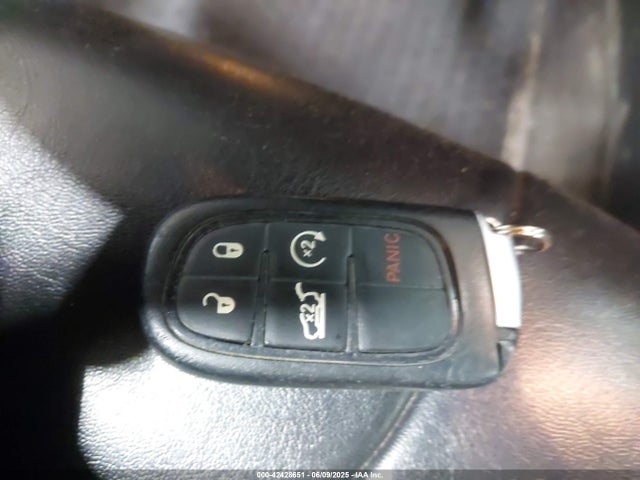 1C4PJMLX8KD484233 Jeep 2019