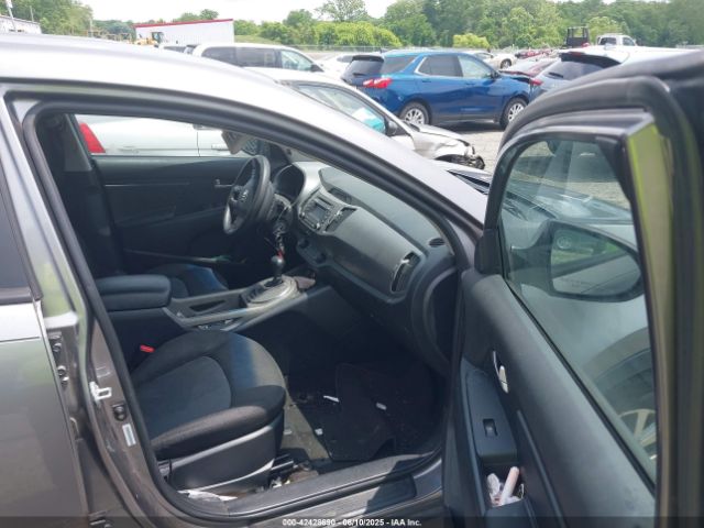 KNDPB3AC7F7736162 KIA Sportage Lx