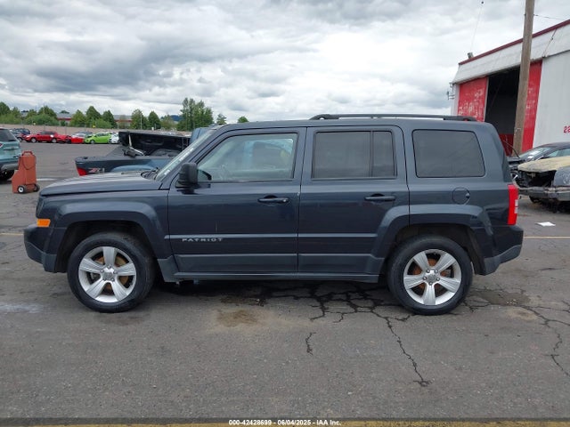 Jeep 2016 2016 1C4NJPFA7GD582189 Image 14