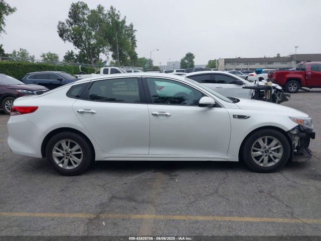 KNAGT4L37G5105387 KIA Optima Lx