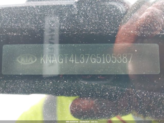 KNAGT4L37G5105387 KIA Optima Lx