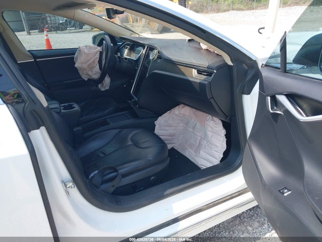 2013 TESLA MODEL S 5YJSA1DN6DFP16135 Photo 4